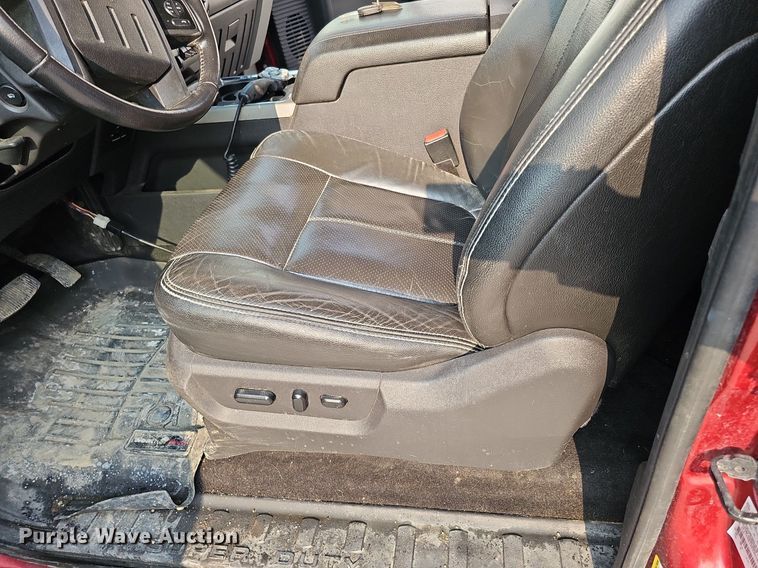 image for item DO4398 2014 Ford F250 Super Duty Lariat  SuperCab pickup truck