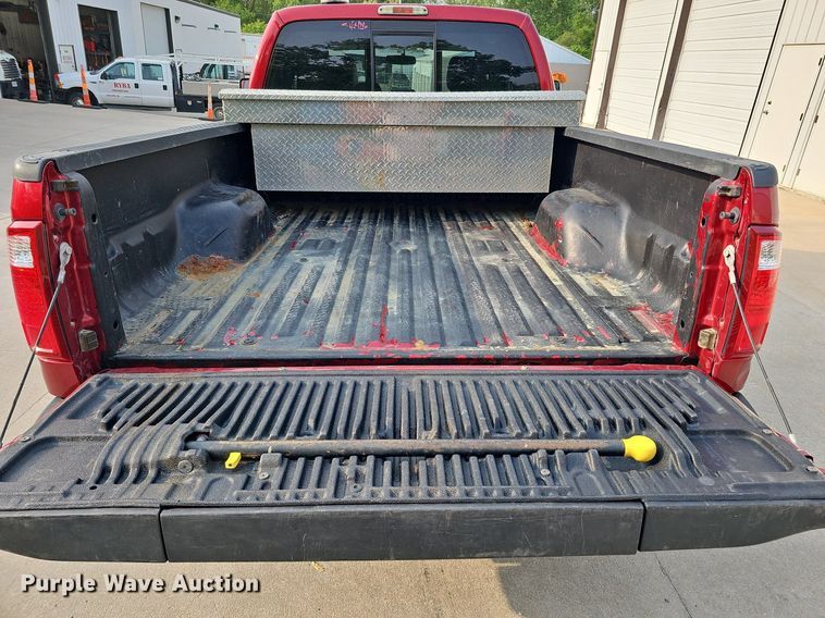 image for item DO4398 2014 Ford F250 Super Duty Lariat  SuperCab pickup truck