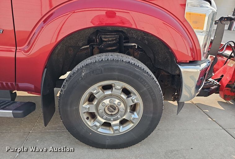 image for item DO4398 2014 Ford F250 Super Duty Lariat  SuperCab pickup truck