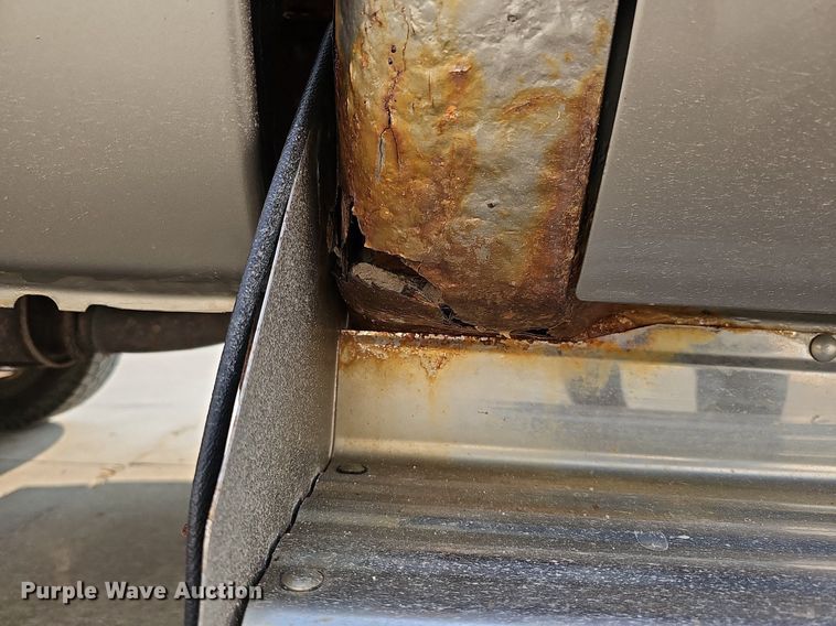 image for item DO4399 2002 Ford F250 Super Duty XLT  SuperCab pickup truck