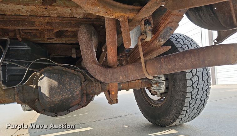 image for item DO4399 2002 Ford F250 Super Duty XLT  SuperCab pickup truck