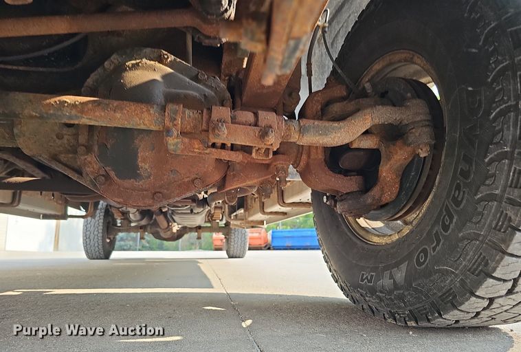 image for item DO4399 2002 Ford F250 Super Duty XLT  SuperCab pickup truck