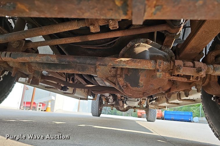 image for item DO4399 2002 Ford F250 Super Duty XLT  SuperCab pickup truck