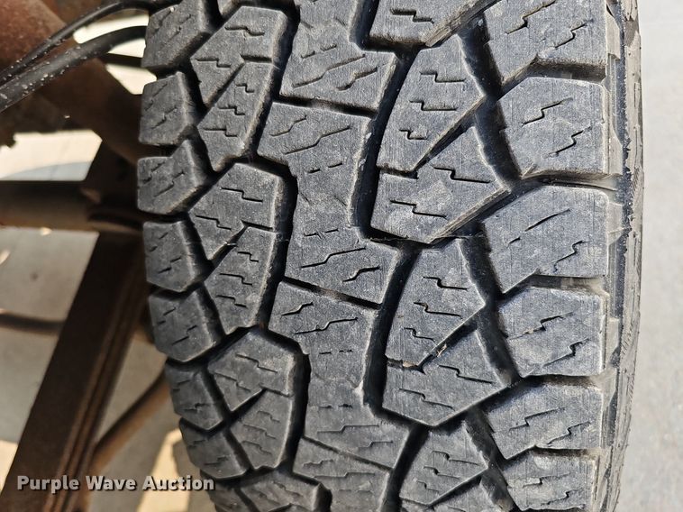 image for item DO4399 2002 Ford F250 Super Duty XLT  SuperCab pickup truck