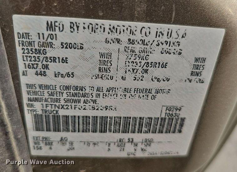 image for item DO4399 2002 Ford F250 Super Duty XLT  SuperCab pickup truck