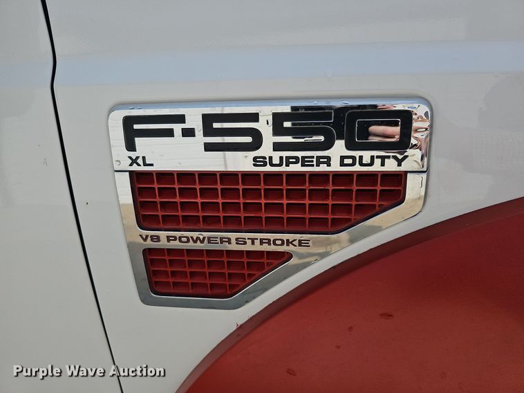 image for item DO4400 2008 Ford F550 Super Duty XL  Crew Cab flatbed truck