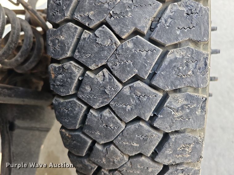 image for item DO4400 2008 Ford F550 Super Duty XL  Crew Cab flatbed truck