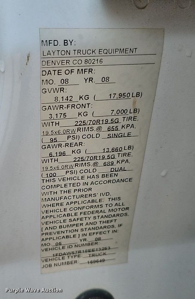 image for item DO4400 2008 Ford F550 Super Duty XL  Crew Cab flatbed truck