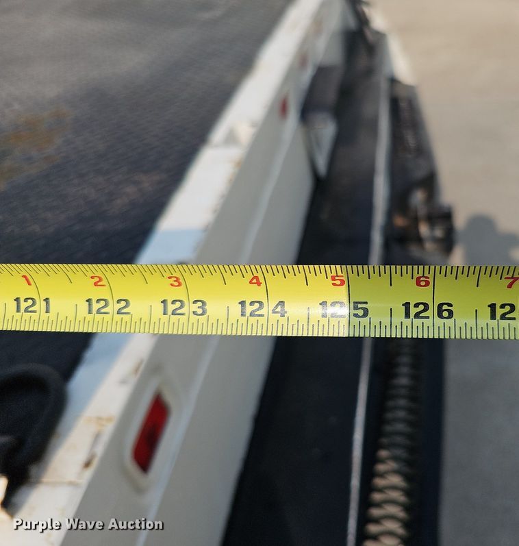 image for item DO4400 2008 Ford F550 Super Duty XL  Crew Cab flatbed truck