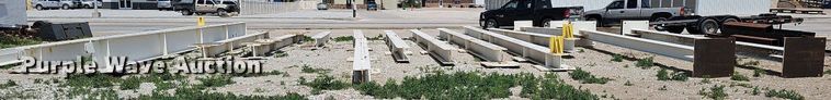 image for item DO4406 (12) I-beams