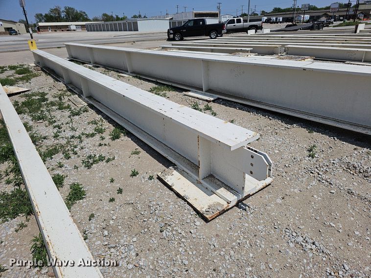 image for item DO4406 (12) I-beams