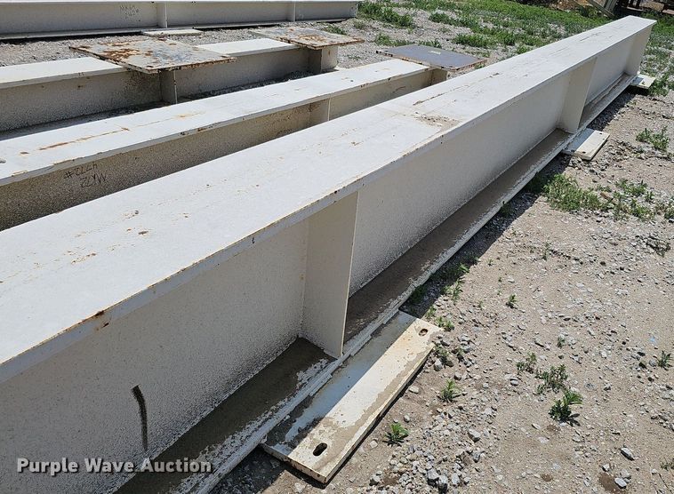 image for item DO4406 (12) I-beams