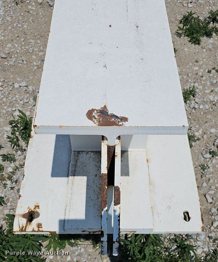 image for item DO4406 (12) I-beams