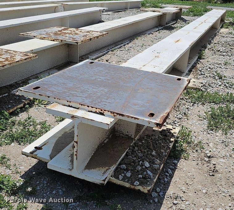 image for item DO4406 (12) I-beams