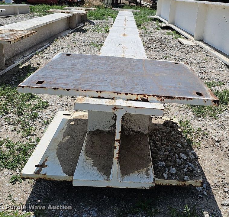 image for item DO4406 (12) I-beams