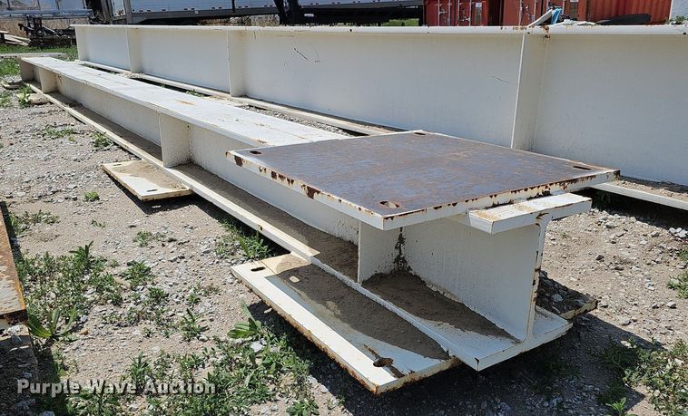 image for item DO4406 (12) I-beams
