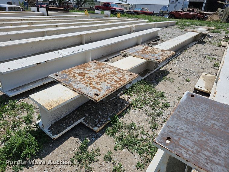 image for item DO4406 (12) I-beams
