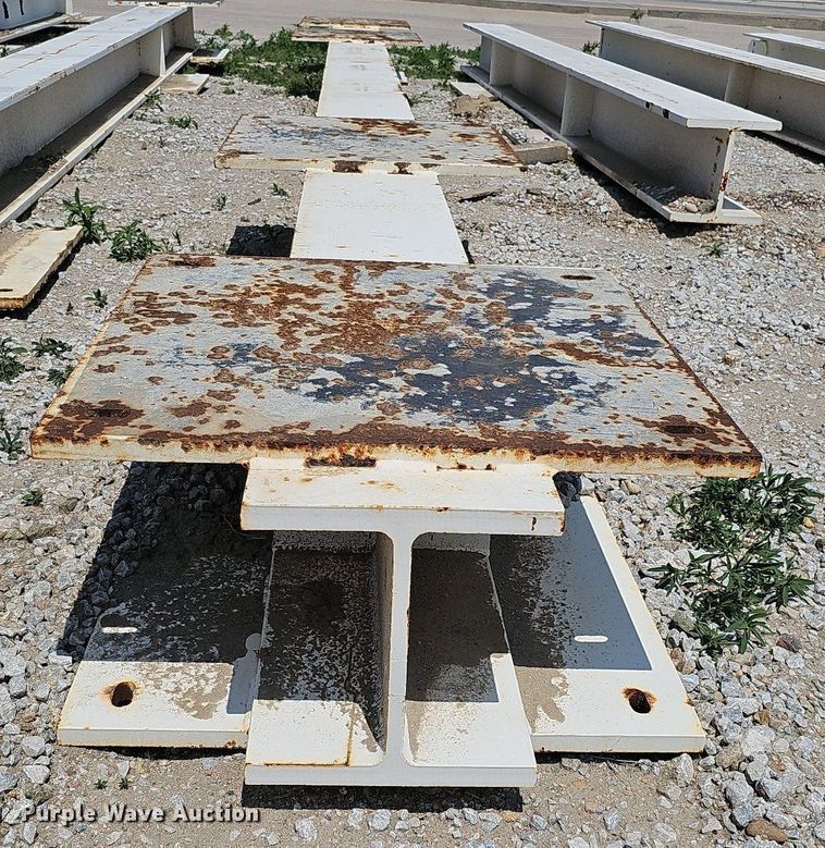 image for item DO4406 (12) I-beams