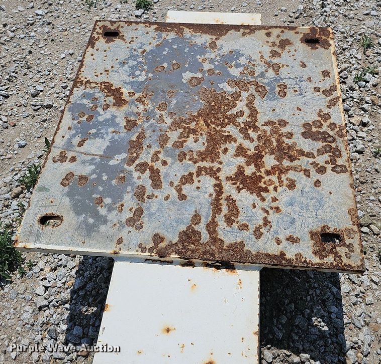 image for item DO4406 (12) I-beams