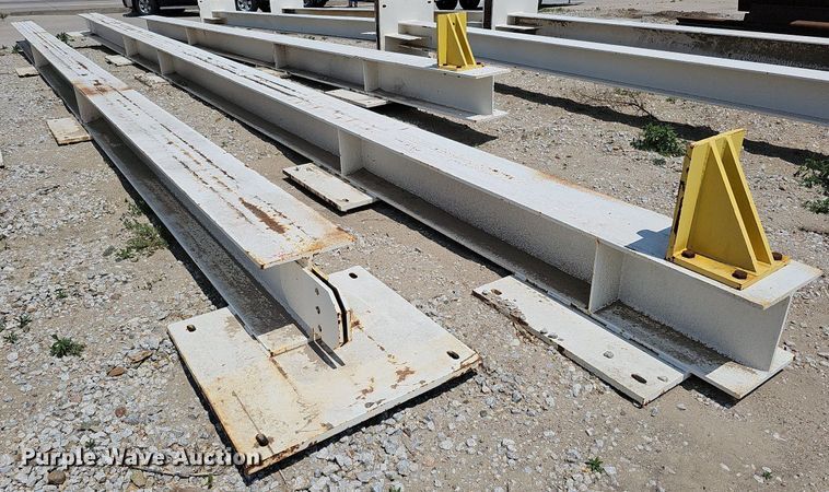 image for item DO4406 (12) I-beams