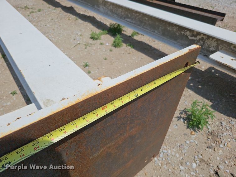 image for item DO4406 (12) I-beams