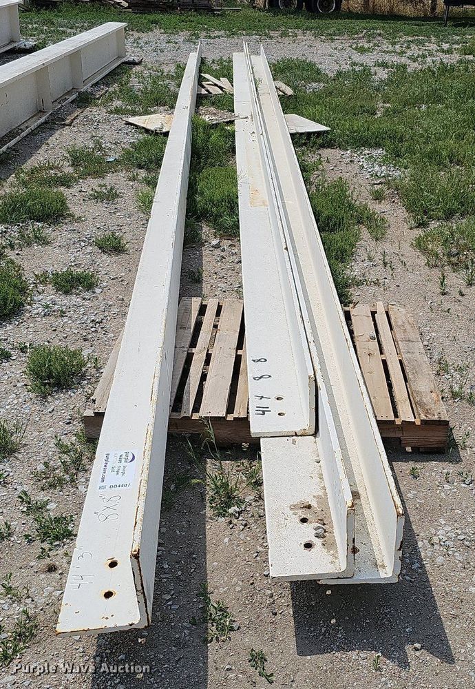 image for item DO4407 (4) pieces of angle iron