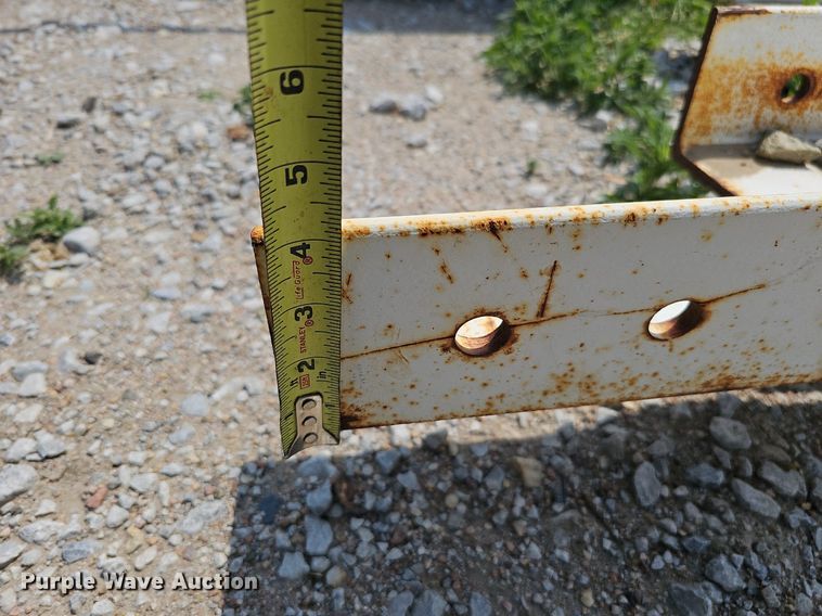 image for item DO4408 (14) pieces of angle iron