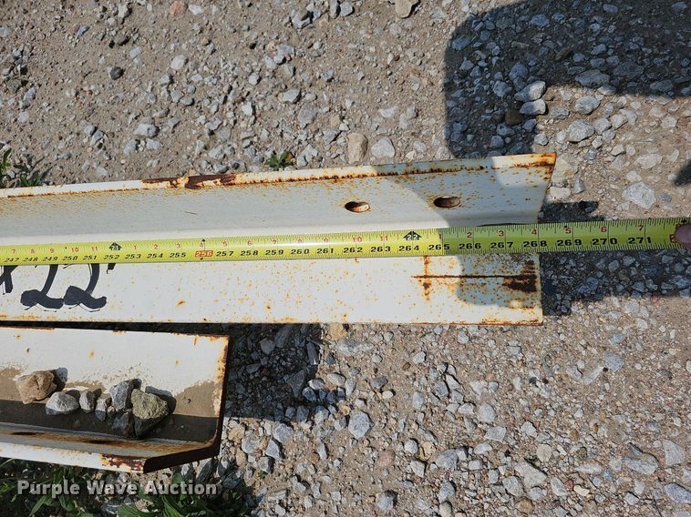 image for item DO4408 (14) pieces of angle iron