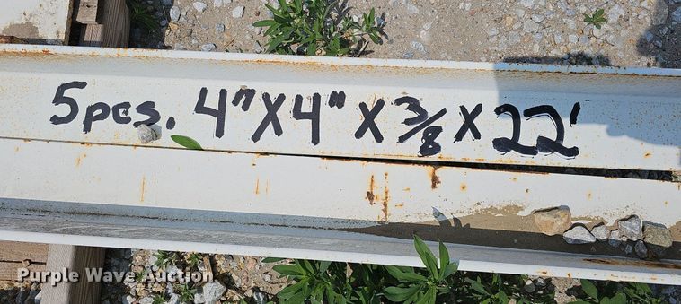 image for item DO4408 (14) pieces of angle iron