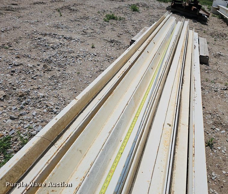 image for item DO4408 (14) pieces of angle iron