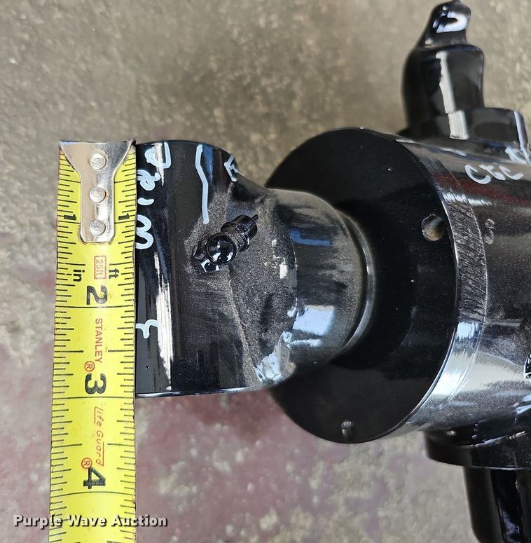 image for item DO4410 (17) hydraulic cylinders