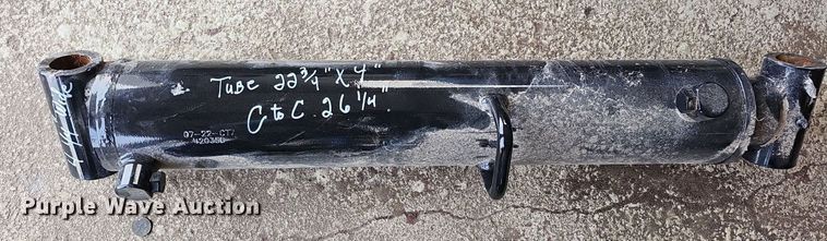 image for item DO4411 (11) hydraulic cylinders