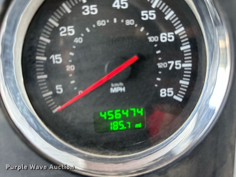 image for item DO5018 2014 Kenworth T800  semi truck