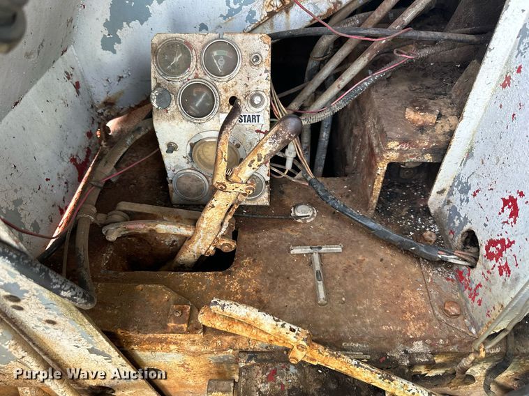 image for item DO5021 1969 Link Belt LS108B  crane