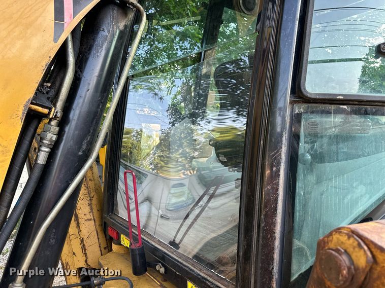 image for item DO5022 2006 Caterpillar 420E IT  backhoe