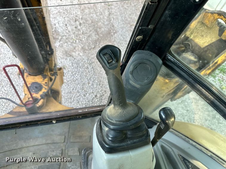 image for item DO5022 2006 Caterpillar 420E IT  backhoe