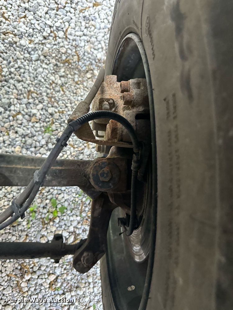 image for item DO5023 2006 GMC C6500  dump truck