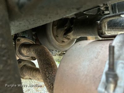 image for item DO5023 2006 GMC C6500  dump truck