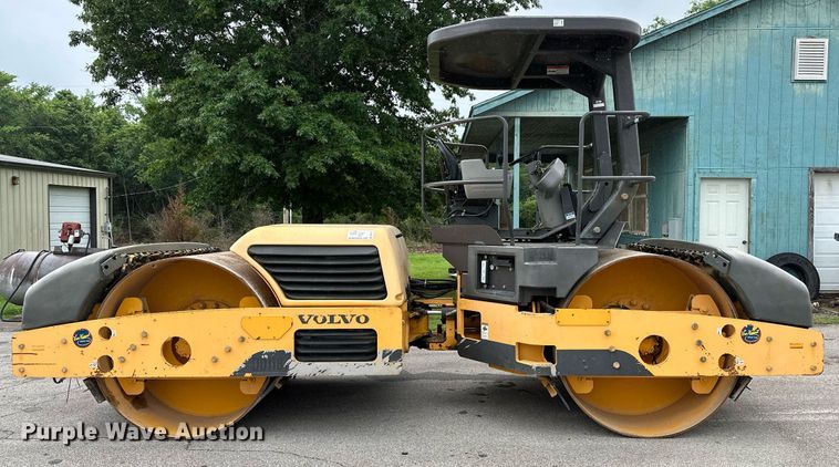 image for item DP3151 2012 Volvo DD118HF  double drum vibratory roller