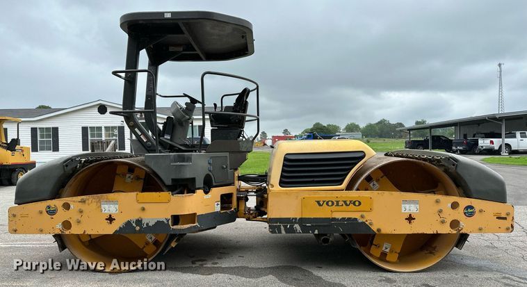 image for item DP3151 2012 Volvo DD118HF  double drum vibratory roller