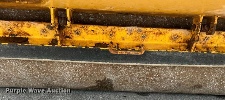 image for item DP3151 2012 Volvo DD118HF  double drum vibratory roller