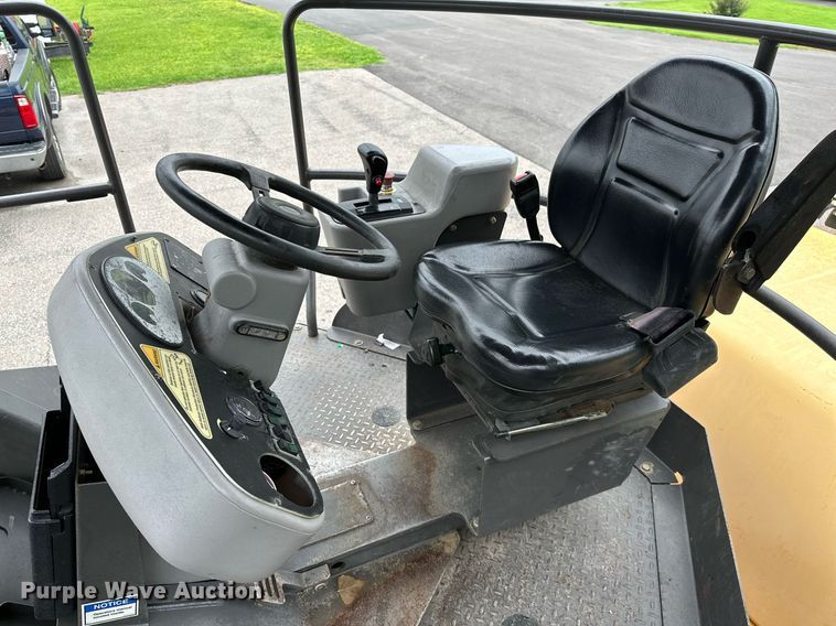 image for item DP3151 2012 Volvo DD118HF  double drum vibratory roller