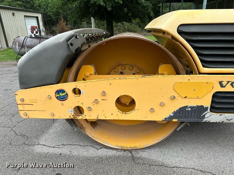 image for item DP3151 2012 Volvo DD118HF  double drum vibratory roller