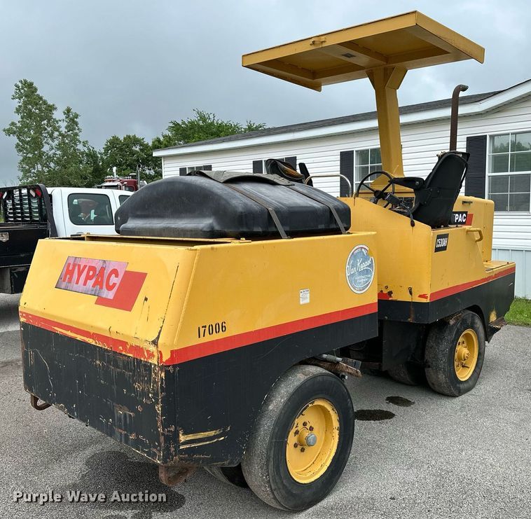 image for item DP3152 2000 Hypac C530AH  pneumatic roller