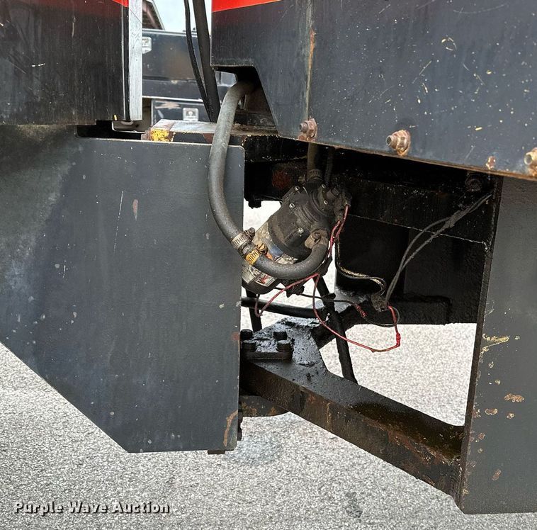 image for item DP3152 2000 Hypac C530AH  pneumatic roller