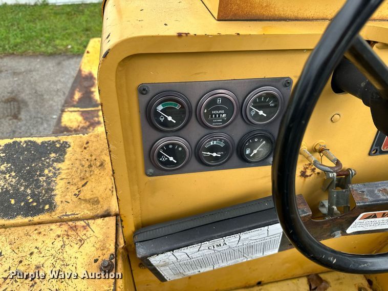 image for item DP3152 2000 Hypac C530AH  pneumatic roller