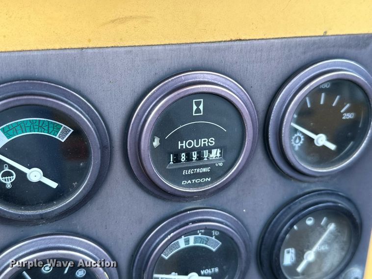 image for item DP3152 2000 Hypac C530AH  pneumatic roller