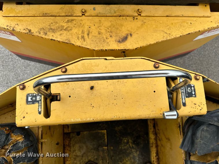 image for item DP3152 2000 Hypac C530AH  pneumatic roller