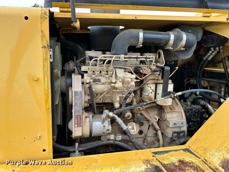 image for item DP3152 2000 Hypac C530AH  pneumatic roller