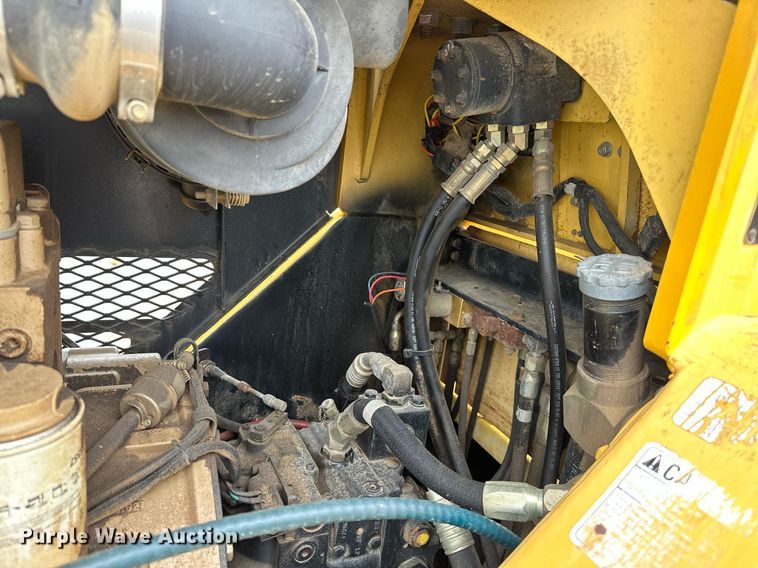 image for item DP3152 2000 Hypac C530AH  pneumatic roller